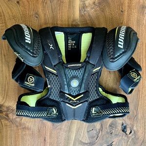 Warrior Alpha QX Pro Junior Shoulder Pads